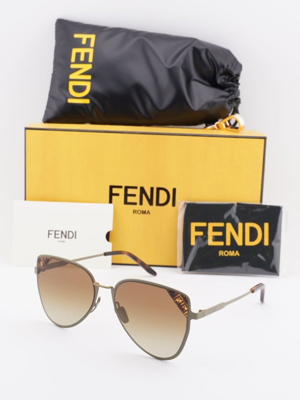 Fendi FE40189U 95K Aviator Women Sunglasses - Green